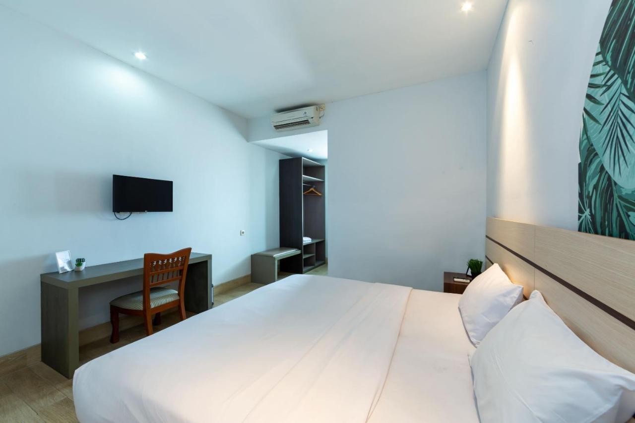 Cove Matahari Senja Aparthotel Denpasar  Exterior photo
